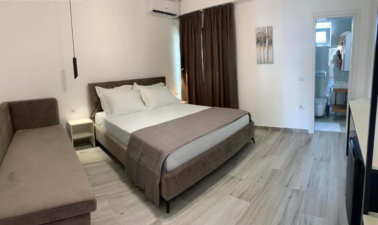 Kekezis Apartments Sarandë 外观 照片