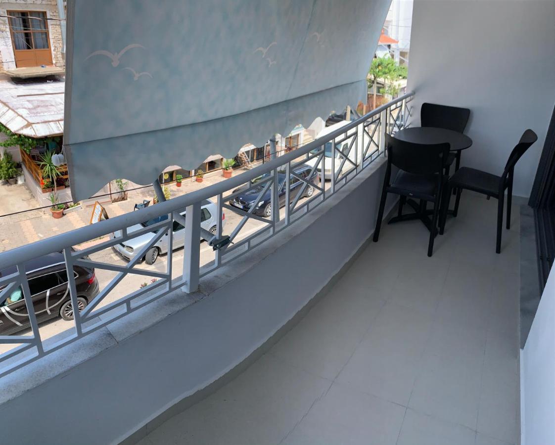 Kekezis Apartments Sarandë 外观 照片